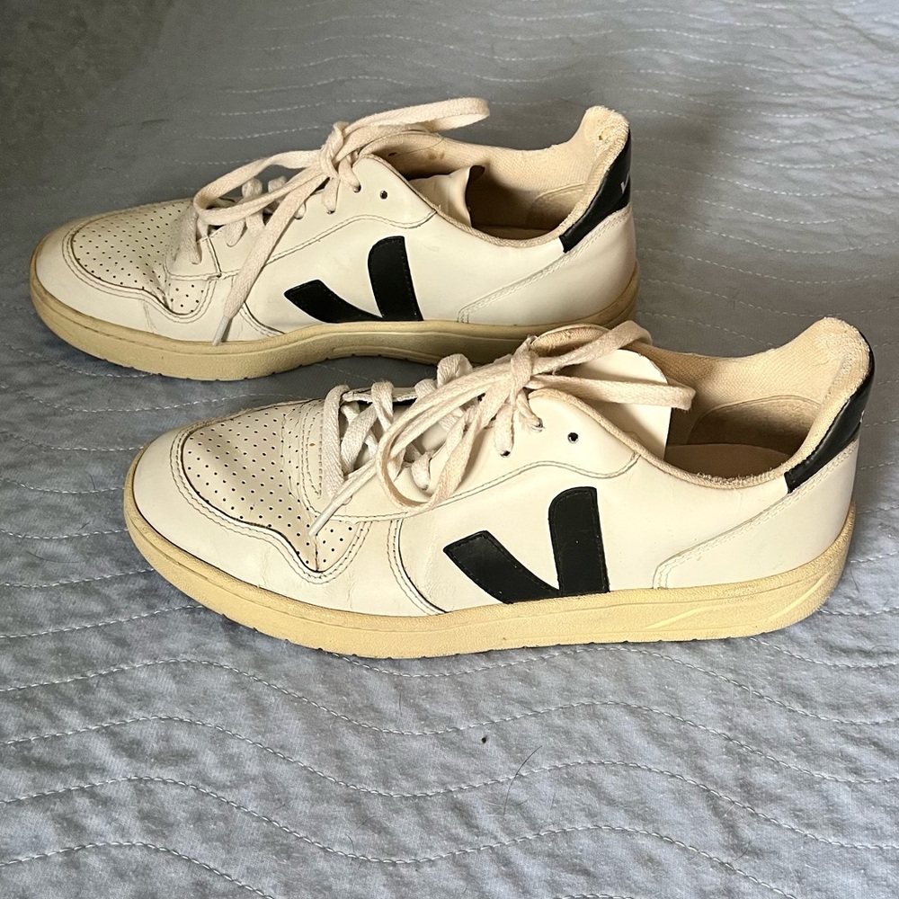Veja Women Campo Sneakers